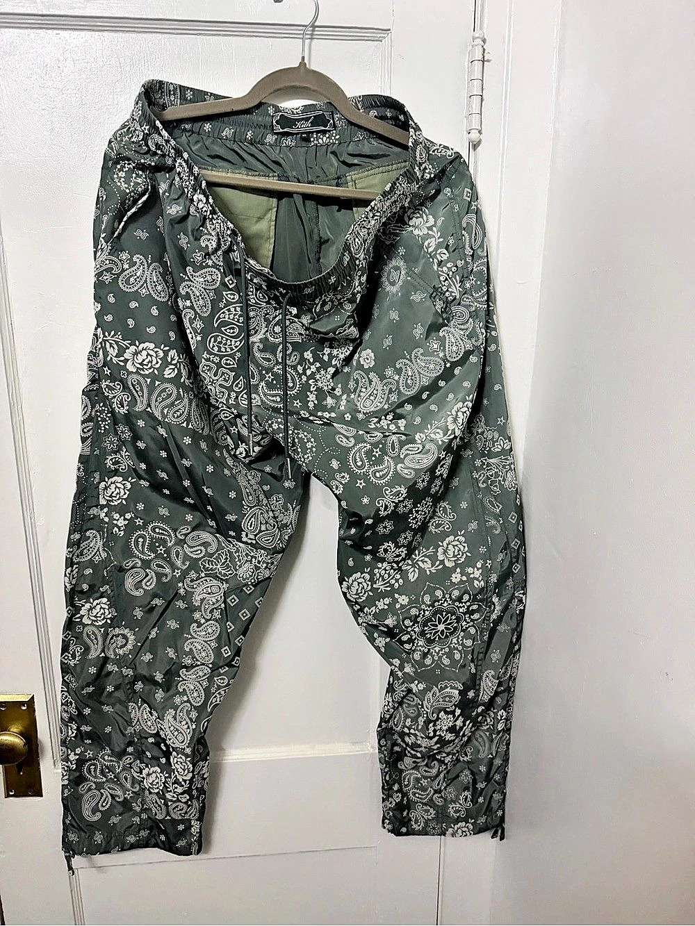 Kith Flocked Deconstructed Bandana
Mercer Pant XL